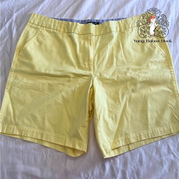 Land’N Sea 16 Women’s Shorts Pastel Yellow PRELOVED - Picture 1 of 15